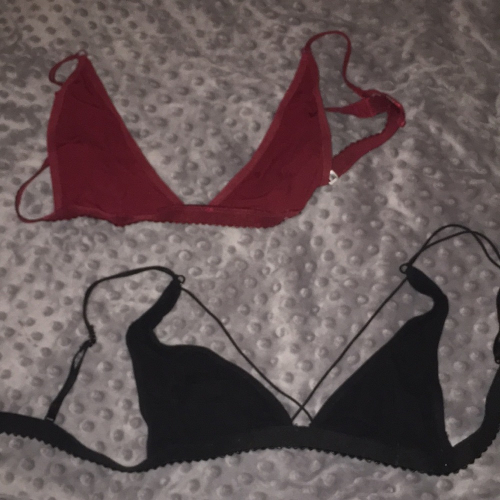 2 pack of bralettes